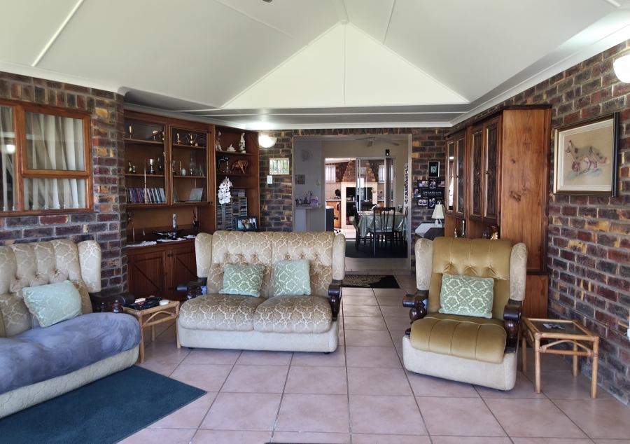 3 Bedroom Property for Sale in Noorsekloof Eastern Cape